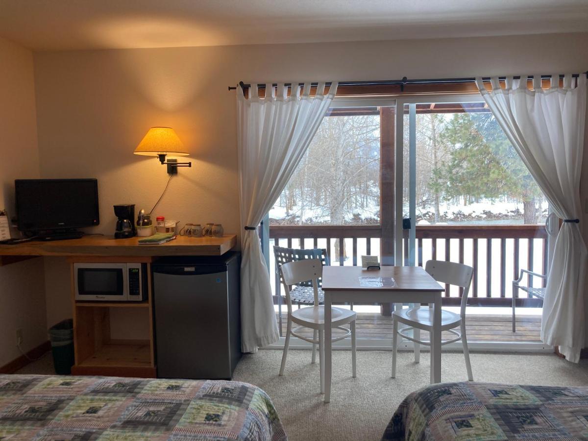 River Run Inn Уинтроп Екстериор снимка