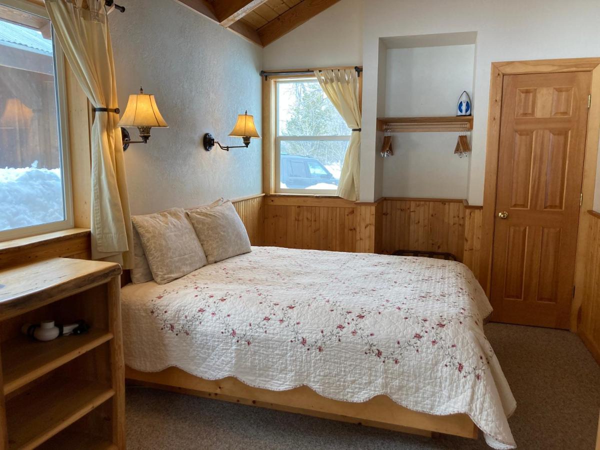 River Run Inn Уинтроп Екстериор снимка