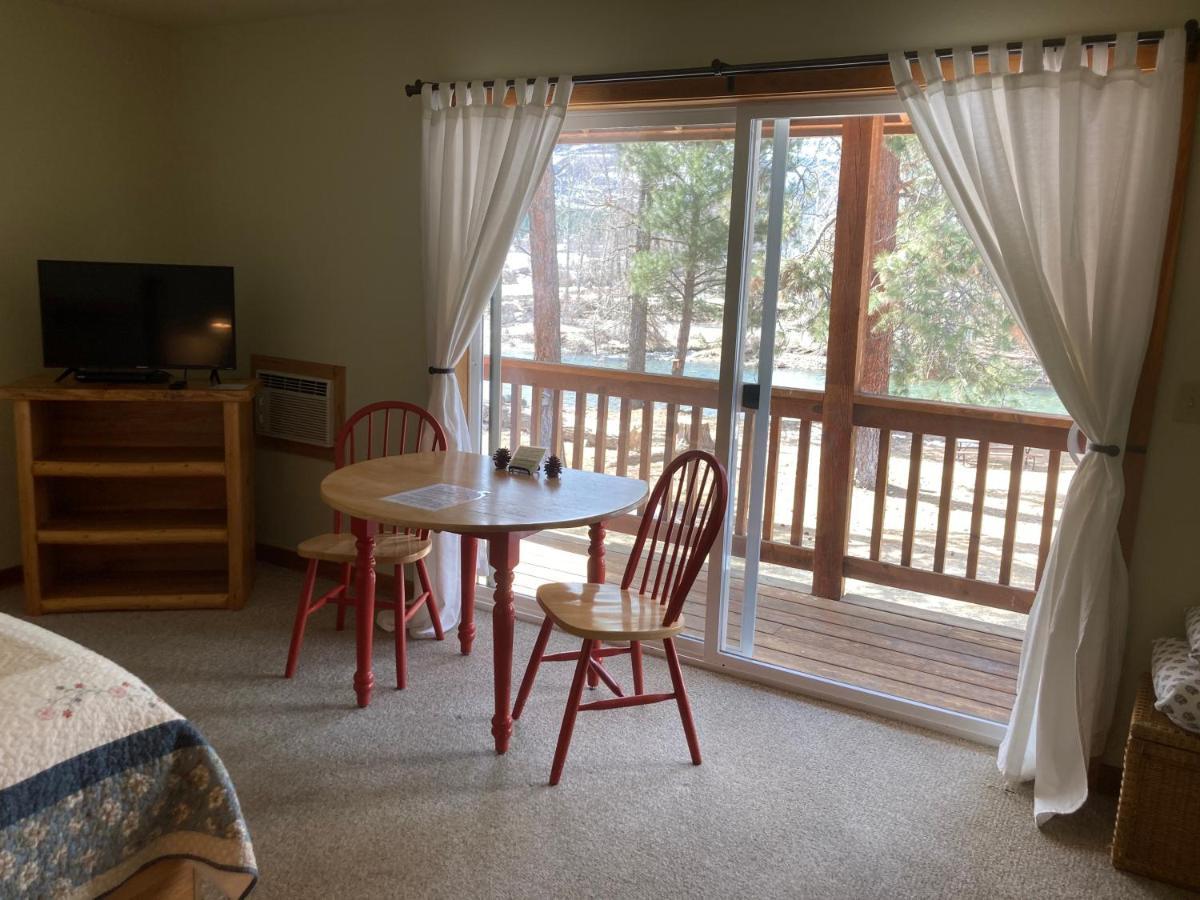 River Run Inn Уинтроп Екстериор снимка