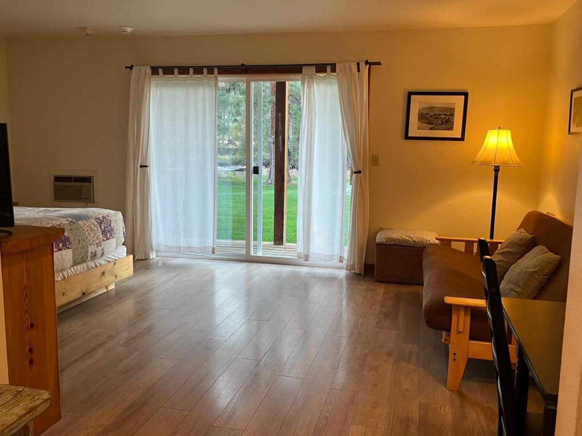 River Run Inn Уинтроп Екстериор снимка