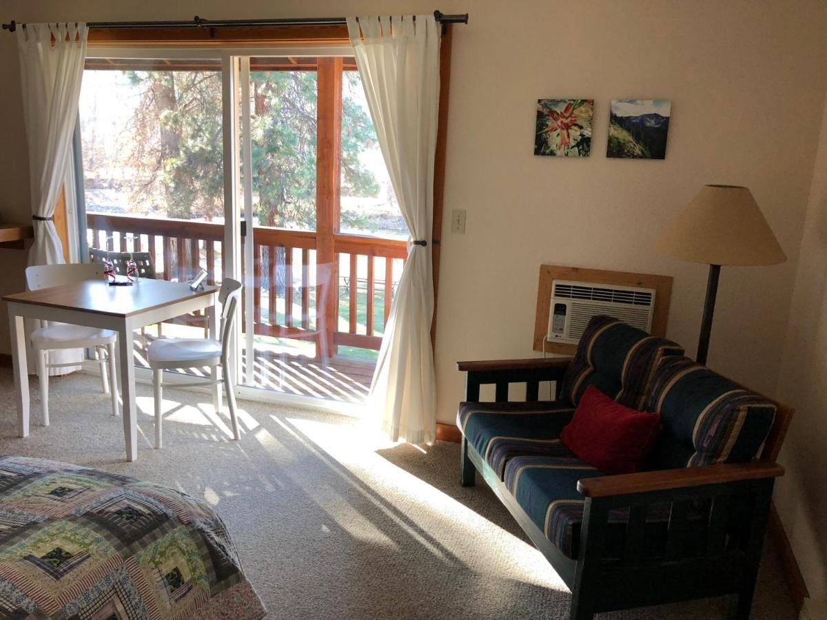 River Run Inn Уинтроп Екстериор снимка